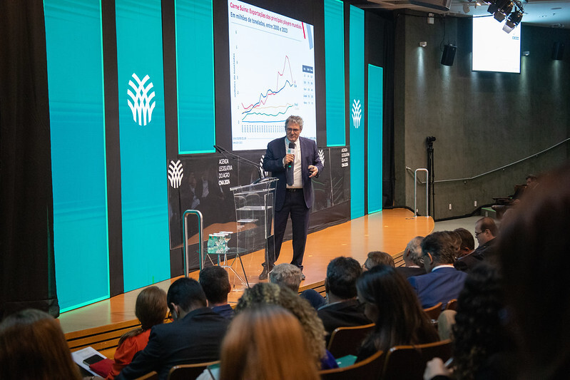 Marcos Jank fala sobre cenários e perspectivas do mercado agropecuário