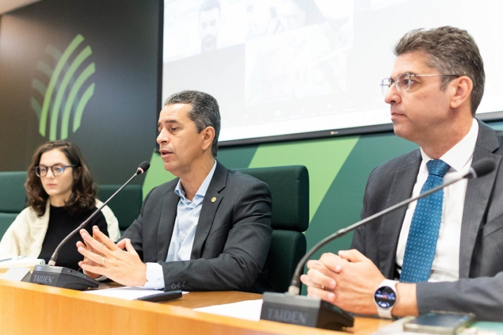 COMISSAO NACIONAL DE MEIO AMBIENTE