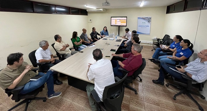 Painel sobre a cultura do camarão.