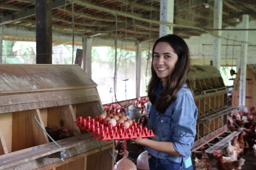 Laura Cristina Mota Toledo, graduada em Agronomia e Técnica em Agronegócio (2021)