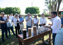 Autoridades conhecem tecnologias e sustentabilidade da produção de algodão em Campo Verde