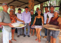 Produtores de mandioca em Viana se destacam após capacitação do Senar