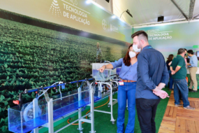Na Expodireto, Senar-RS e Bayer firmam parceria para ações técnicas
