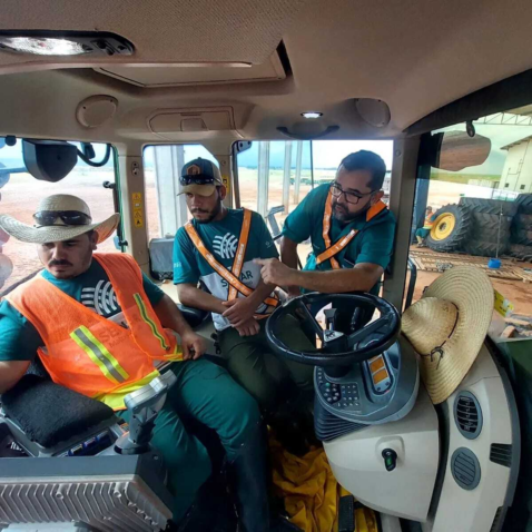 09 05 set operacao de maquinas fendt tangara