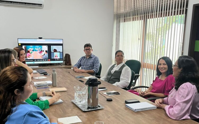 Reuniao comissao mulher