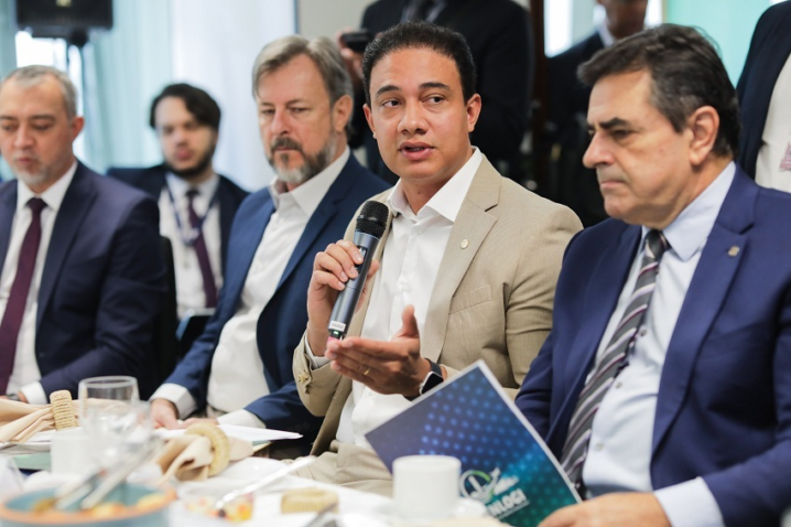 1 frenlogi LLF 15102025 0156