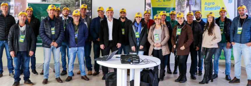 Produtores da ATeG Pecuária Leiteira participam do Circuito de Treinamentos Agro em Chapecó