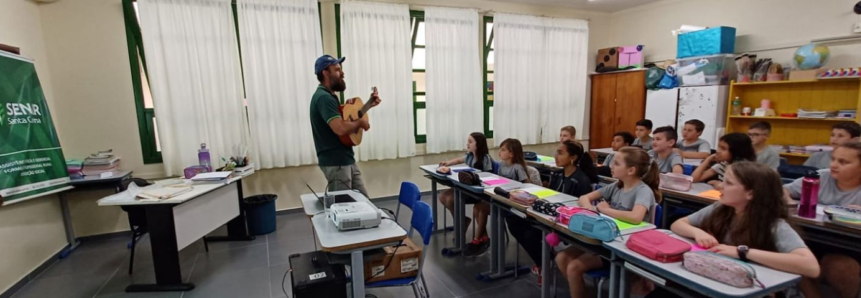 Alunos de Ituporanga participam da ação plantando para o futuro do Senar/SC