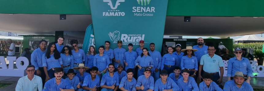 Alunos da Escola Agrícola Ranchão participam de ciclo de palestras na Show Safra 2024