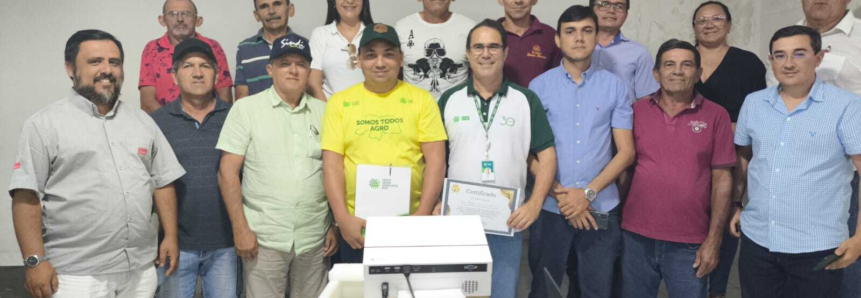 “Forrageiras para o Semiárido” é apresentado na 3ª Feira Agropecuária de Parelhas-RN