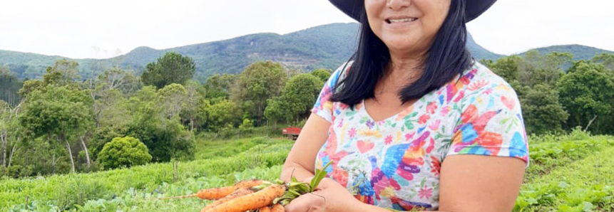 HortiMais incentiva profissionalização de produtora de hortaliças