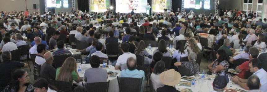 Descomplica Rural reúne 2 mil pessoas no noroeste do PR