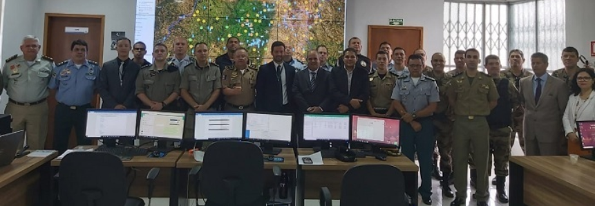 Painel de Segurança Rural termina com visita ao Centro de Comando de Controle da PM de Goiás