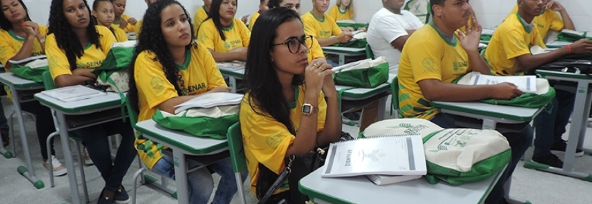 Aprendizagem Rural: Jovens participam de curso sobre a cana-de-açúcar