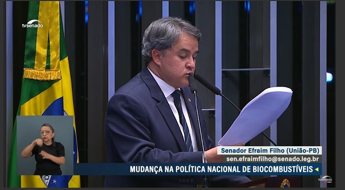 Senador Efraim Filho foi relator do texto