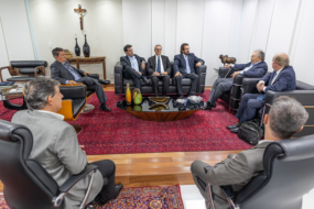Sistema CNA/Senar recebe presidente do Conselho Federal de Técnicos Agrícolas