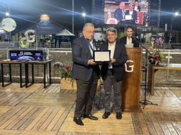 Presidente da CNA é homenageado na Megaleite