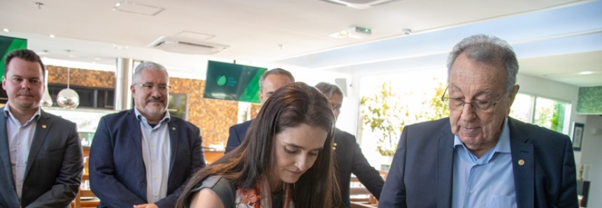 Sistema CNA/Senar e ANA assinam acordo para promover qualificação na gestão da água no meio rural