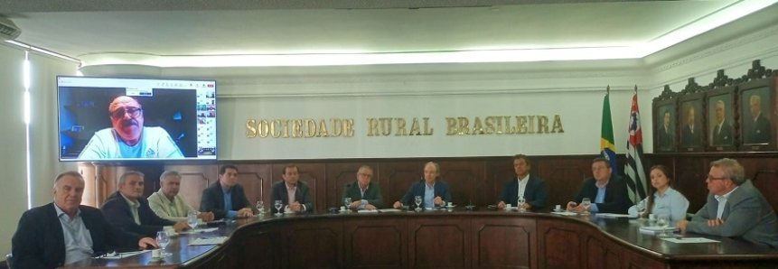 CNA participa da reunião da Câmara Setorial da Carne Bovina
