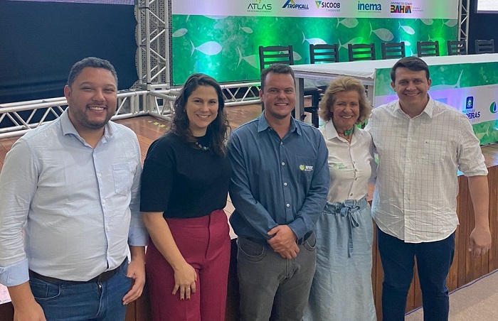 Bruno Marques (consultor da Comissão Nacional de Irrigação da CNA); Jordana Girardello (assessora técnica da CNA); David Schmidt; Carminha Missio (vice-presidente da Federação de Agricultura e Pecuária da Bahia) e Henni Henke (secretário de Agricultura de Luiz Eduardo Magalhães)