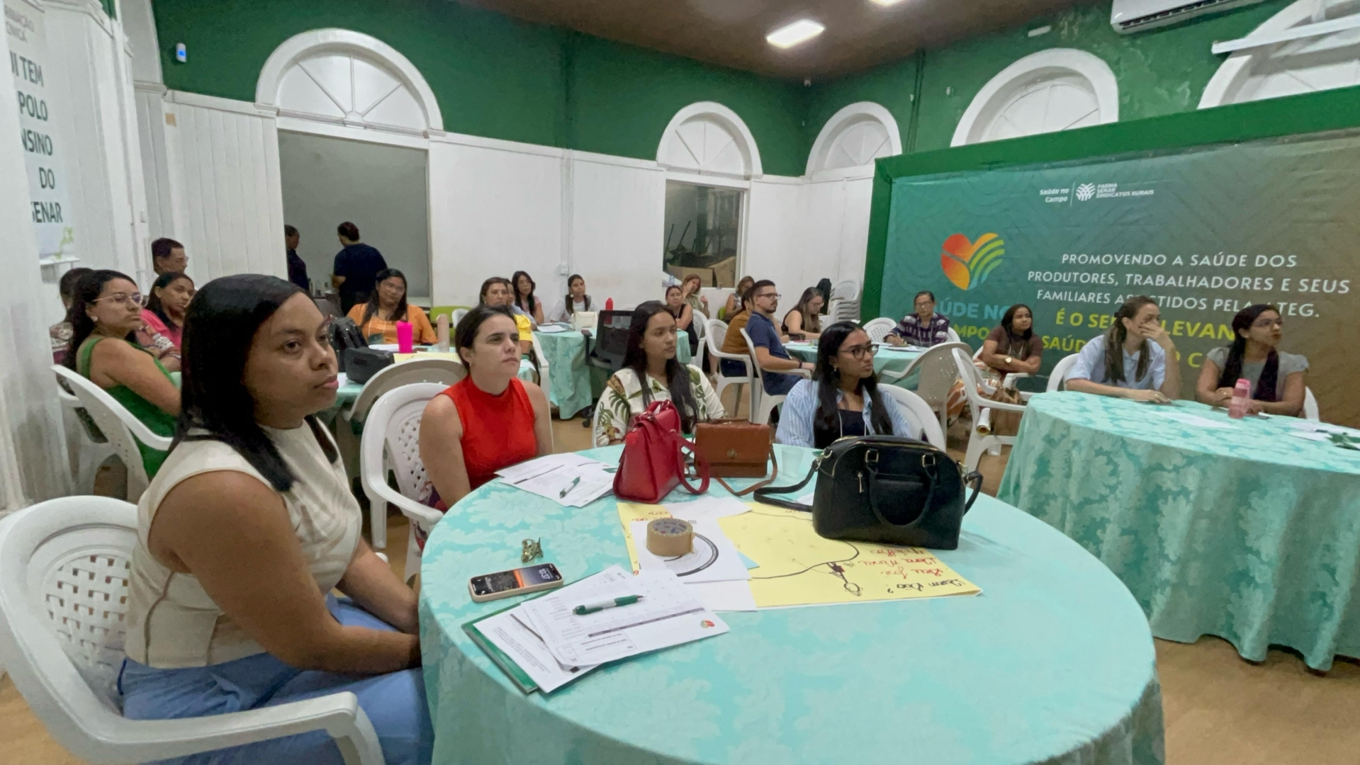 Profissionais da saúde são capacitados para o Programa Saúde no Campo