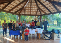 Senar-MT entrega kit equoterapia ao Rancho San Raphael em Santo Antônio do Leverger e APAE de Querência