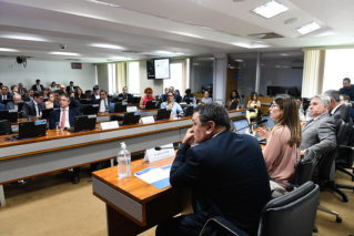 CNA debate regime diferenciado de tributação para o pequeno produtor rural