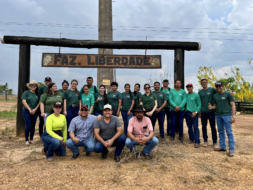 Senar/AC realiza atividade de campo com alunos do curso técnico em zootecnia