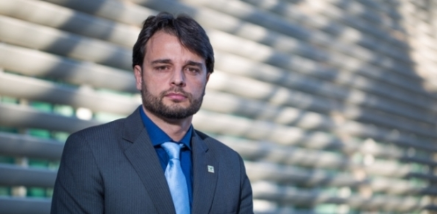 End4863 0 801411002015149120841