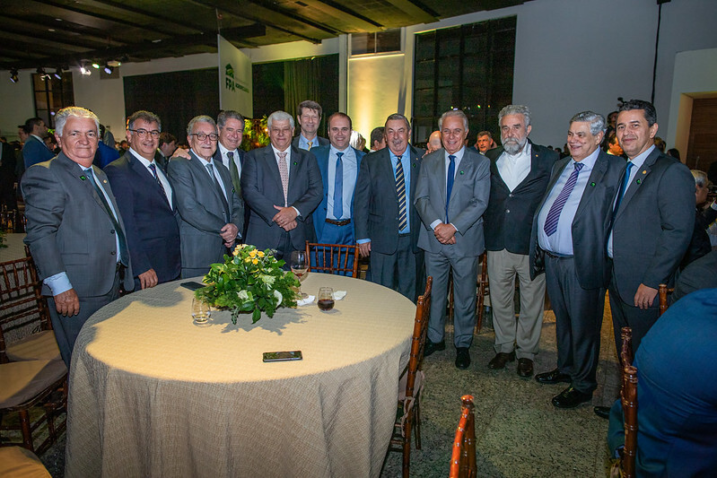 52734279055 163d8d68f2 c