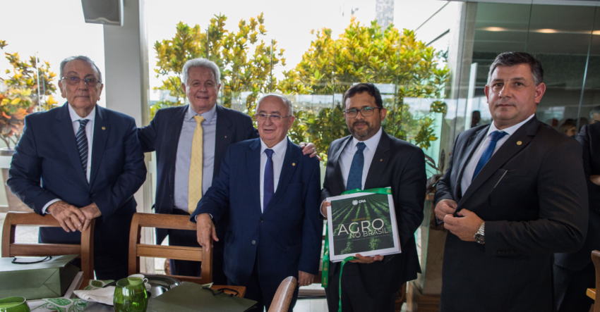 49618890122 5d5ae73f41 o 1 2