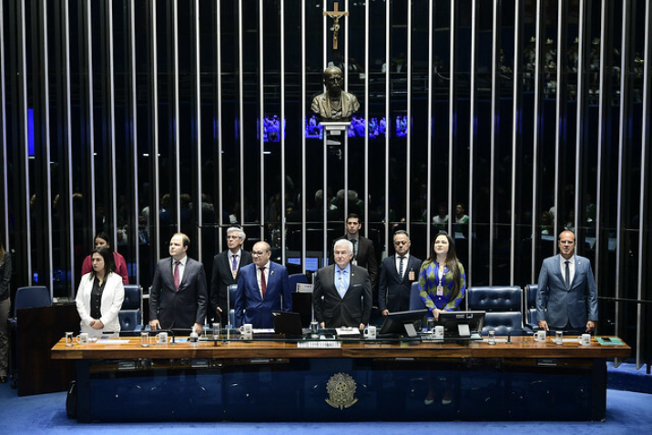 53329988133 44ce43a7ab z