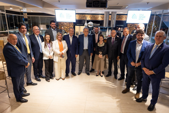 53646198204 28d26a6fab c