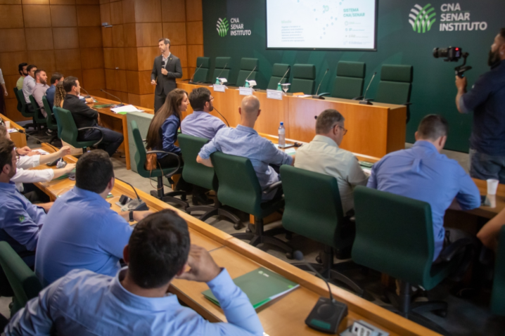 2ce56e15 103b 4eb0 8af4 5b2c6f1e4a0b