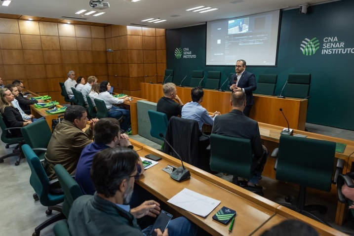 602244ad e3a6 4d42 8e2a d8b2115d672c