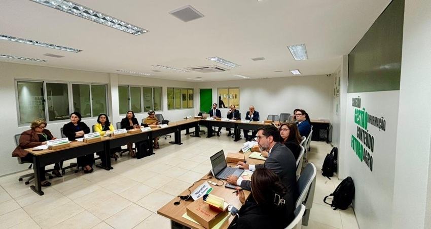 Reuniao comissao trabalho ce