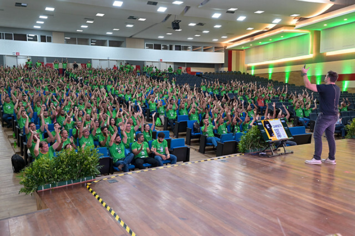 55145549355 7c9db79599 z