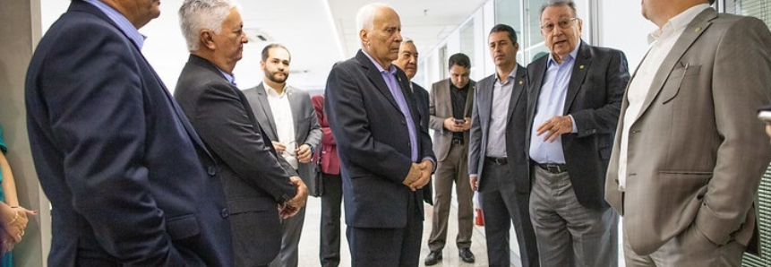 Presidente da CNA e diretores visitam Hub Digital