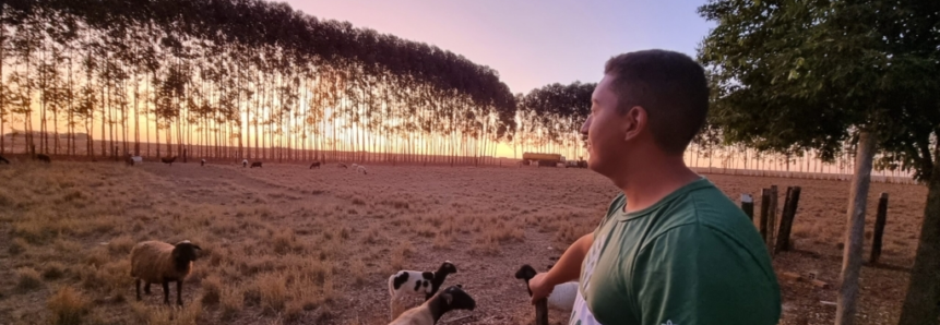 Jovem consegue emprego no campo após ser destaque no Colheita de Talentos