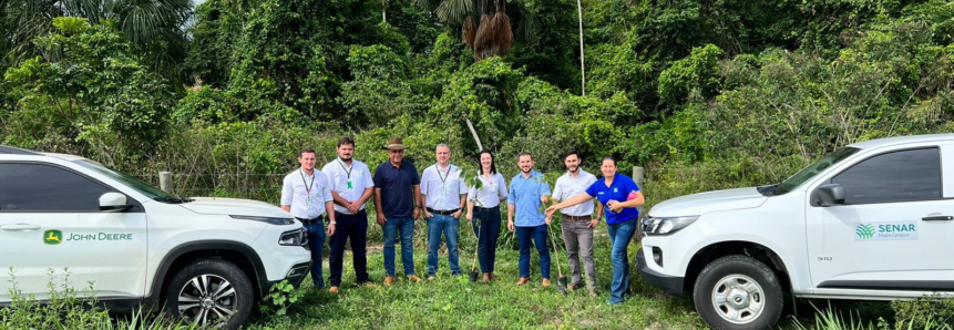 Parceria planta 150 árvores no CT Alta Floresta