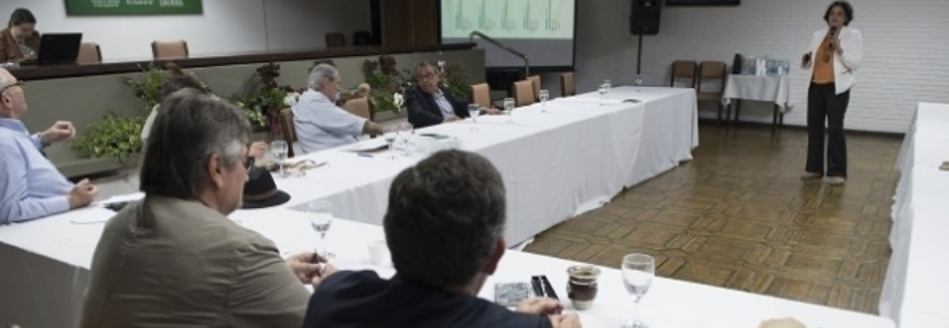 CNA apresenta desafios para as exportações do Mercosul em reunião da Farm