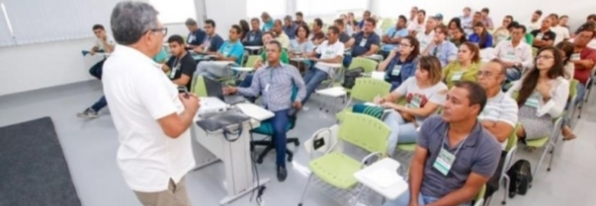 Centro de Excelência em fruticultura do Senar recebe programação técnica da Fenagri