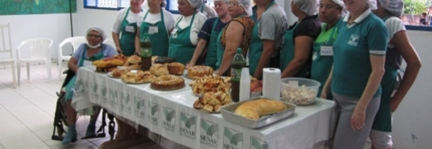 Da teoria à prática, curso de culinária eleva rentabilidade familiar