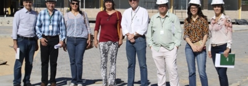 Equipe do SENAR e técnicos do BNDES visitam o Centro de Excelência em Fruticultura