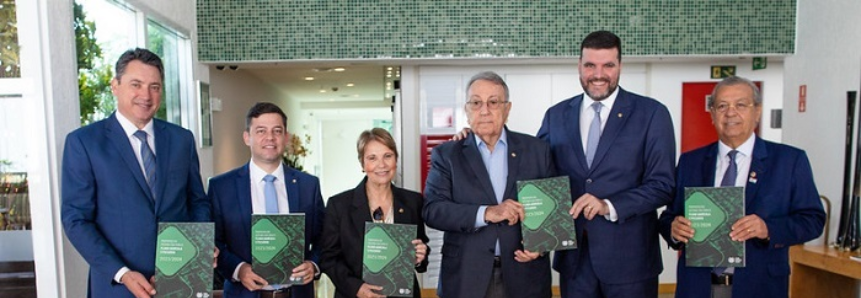 CNA entrega propostas do Plano Safra a parlamentares