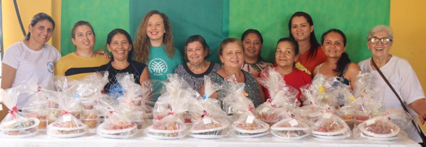 Mulheres em Dois Irmãos recebem treinamento para produção de doces