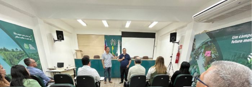 Produtores rurais do Amazonas participam de palestra de preparação para a Feira ‘Amase Big Show’ com foco em estratégias de negociação