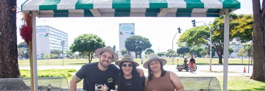 Produtores do Programa de Alimentos Artesanais e Tradicionais participam da Semana do Trabalho