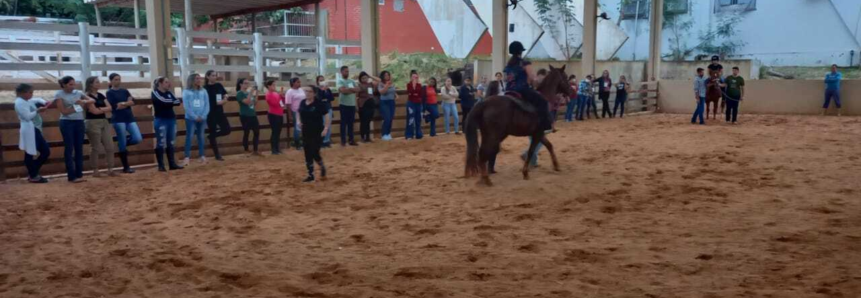 Equoterapia do Senar-MT aumenta 60% dos atendimentos em três anos