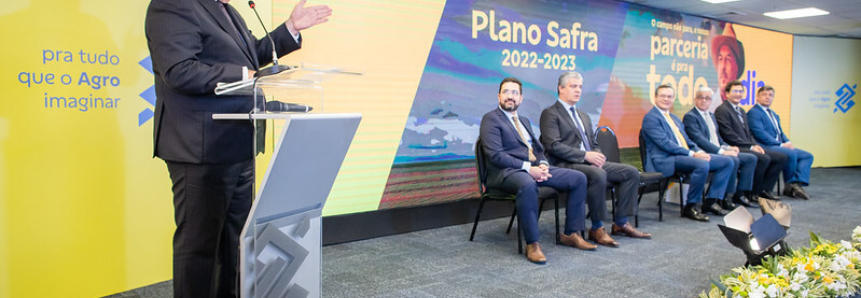 Presidente da CNA participa do lançamento do Plano Safra do Banco do Brasil